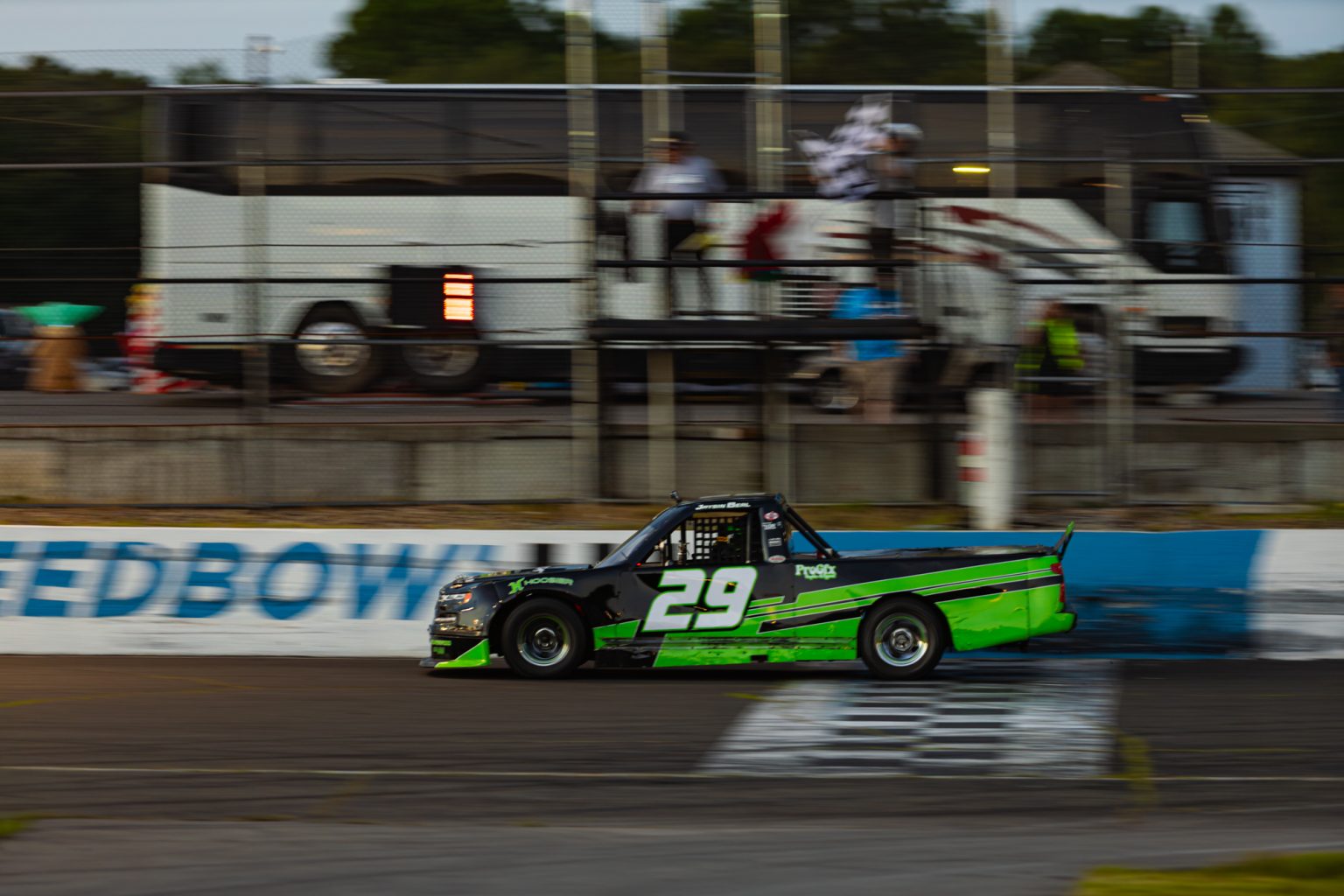 MOLLEUR MAKES IT FOUR ON THE SEASON; JAYSIN BEAL GOES BACK TO BACK IN ...